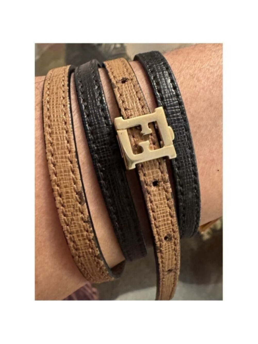 Fendi Reversible Leather Fendi Choker Necklace,bracelet 2 tone in box COA
